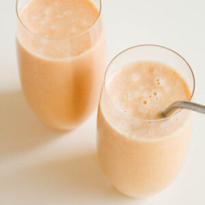 3-ingredient cantaloupe smoothie