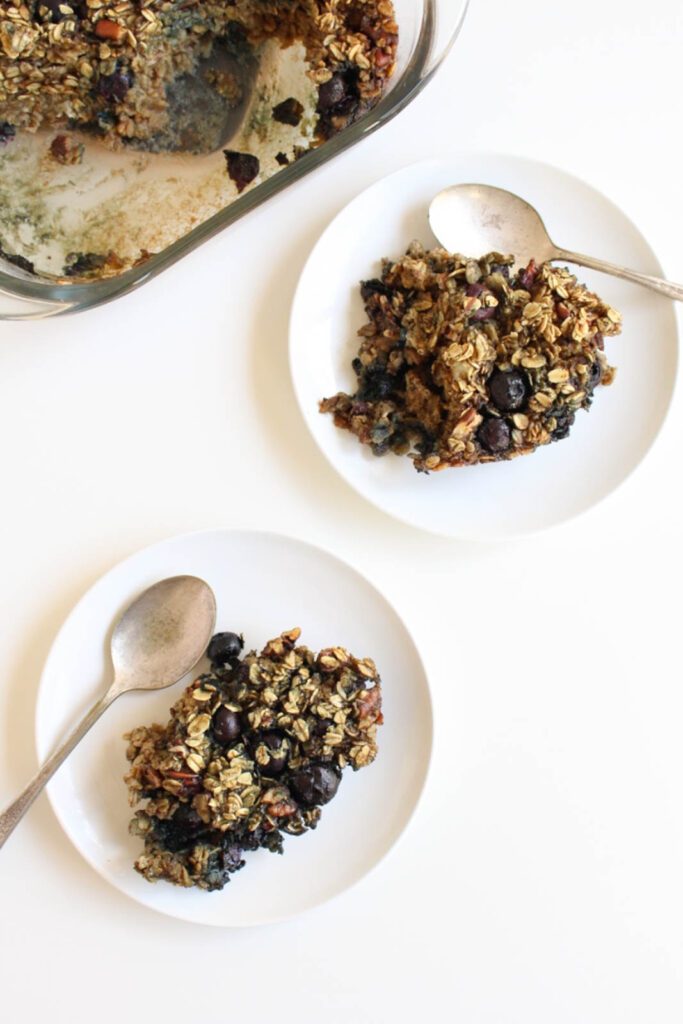 Blueberry Pecan Baked Oatmeal