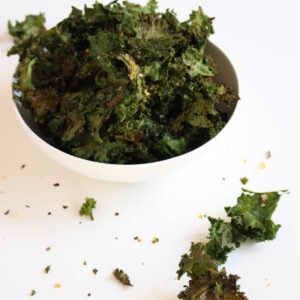 Spicy Baked Kale Chips