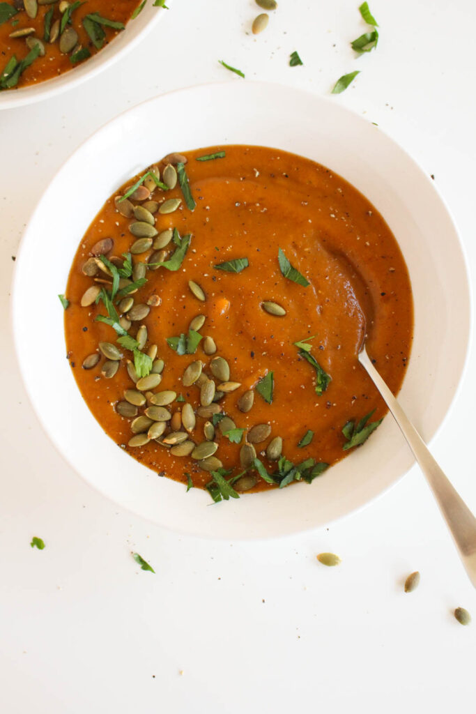 Roasted Garlic Butternut Squash Soup