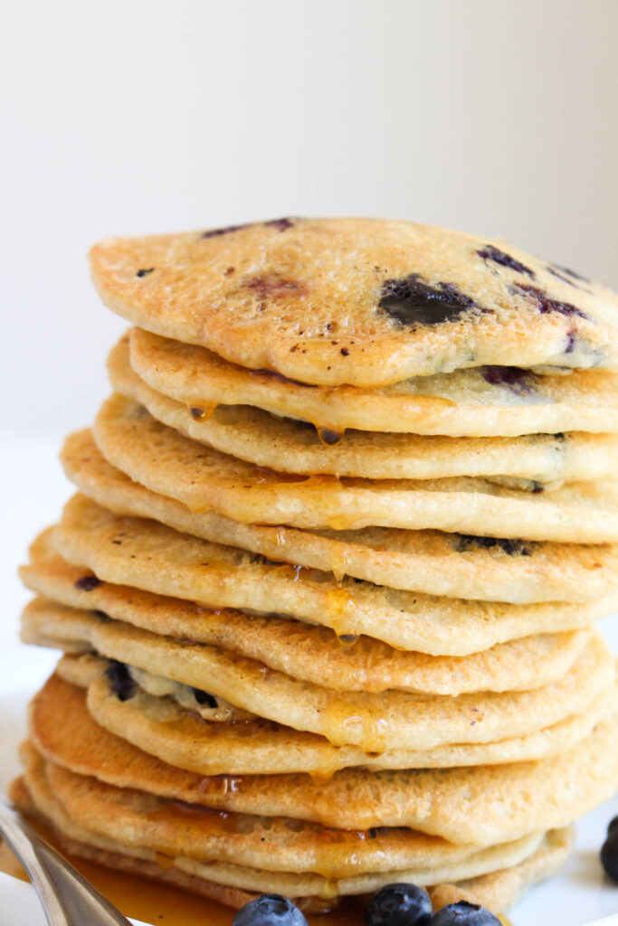 (Grain-Free) Blueberry Lemon Pancakes